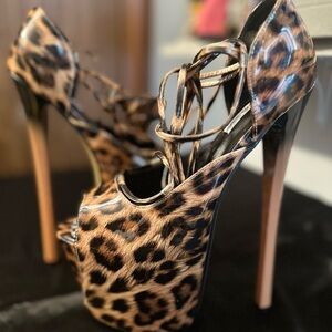 Women ,pole dance Size 10  brand new NO original box